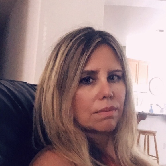 Meet your Posher, Rosie - Picture 1 of 1